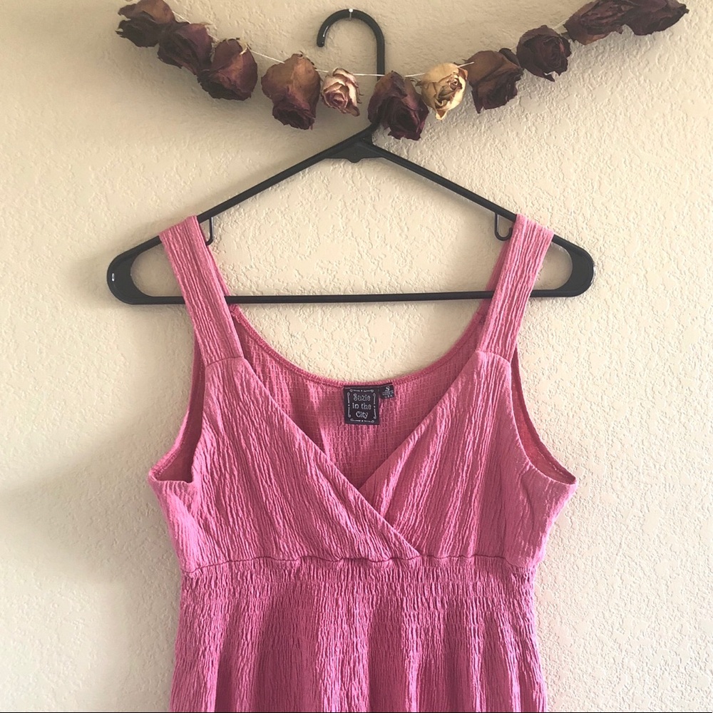 Flirty Dress💗 - Picture 2 of 5